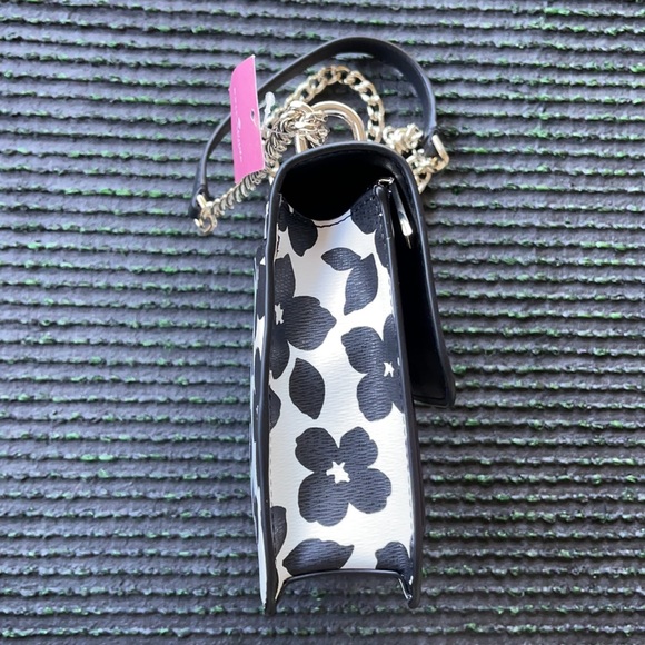 Kate Spade remi graphic blooms flap chain crossbody - Picture 2 of 16